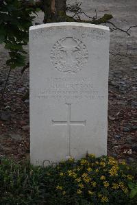 Wancourt British Cemetery - Robertson, J